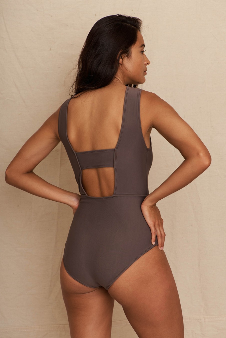 Hakea Hakea | Rose One Piece Dark Taupe